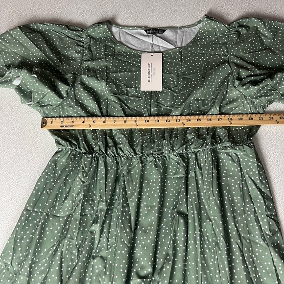 Bloomchic Polka Dot Ruffles Split Maxi Dress Green Size 18/20 NWT - Picture 4 of 10